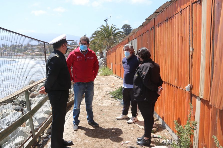 Cooperativa de Pescadores artesanales buscan dar nueva vida a feria artesanal abandonada en Los Vilos