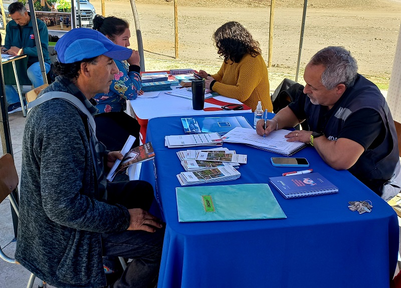 Programa Gobierno en Terreno se desplazó a localidad de Los Pozos