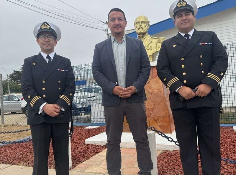 Realizan ceremonia de cambio de mando en Capitanía de Puerto de Los Vilos